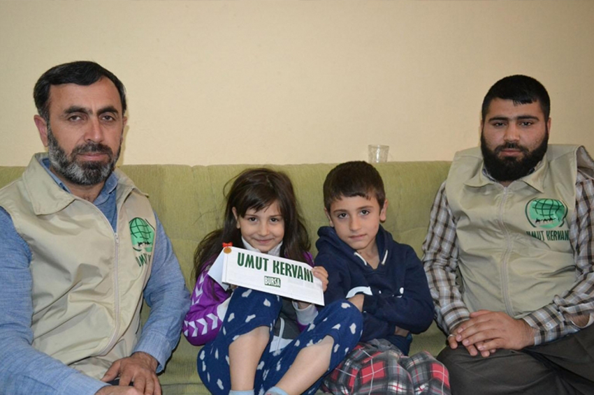 Bursa Umut Kervanı bir aileye daha umut oldu